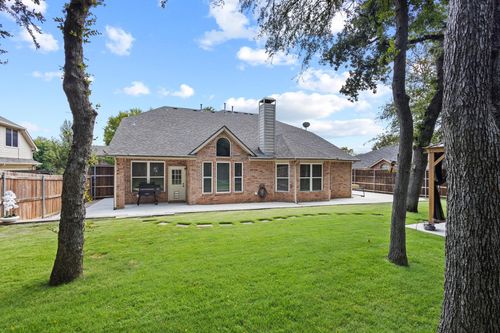 3905 Park Wood Dr, Corinth, TX, 76208-5376 | Card Image