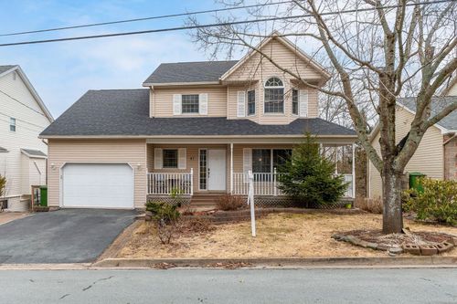 47 Nottingham St, Bedford, NS, B4A3A8 | Card Image