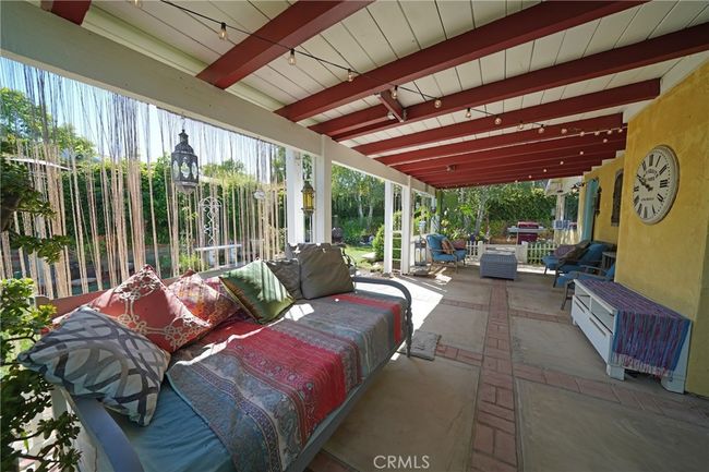 27768 Crookshank Dr, House other with 3 bedrooms, 2 bathrooms and 2 parking in Santa Clarita CA | Image 30