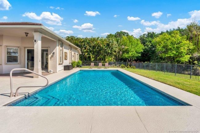 2712 Sw Bear Paw Trl, House other with 4 bedrooms, 3 bathrooms and 3 parking in Palm City FL | Image 39