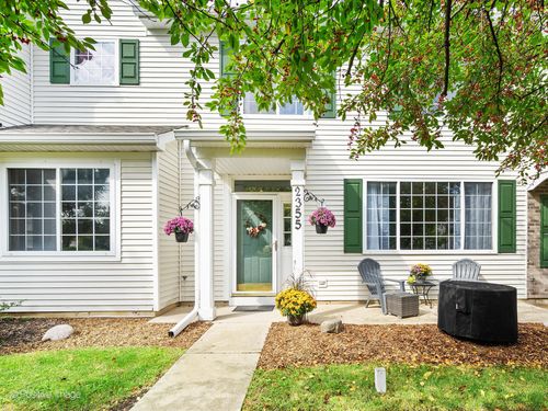 2355 Reflections Dr, Aurora, IL, 60502-7311 | Card Image