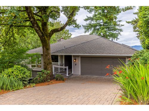 2 Nansen Smt, Lake Oswego, OR, 97035-1030 | Card Image