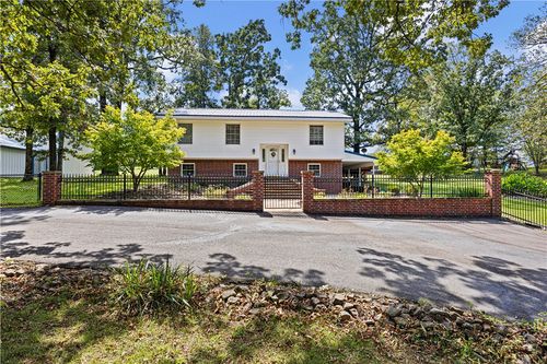 832 Hide A Way Ln, London, AR, 72847-8541 | Card Image