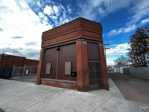413-411-413 E Northern Ave, Pueblo, CO, 81006-1031 | Card Image