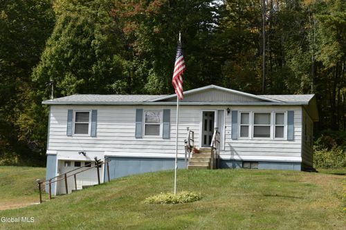 205 Middle Rd, Austerlitz, NY, 12017-1723 | Card Image