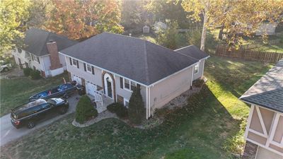 1917 Se Abbey Street, House other with 3 bedrooms, 2 bathrooms and null parking in Blue Springs MO | Image 3