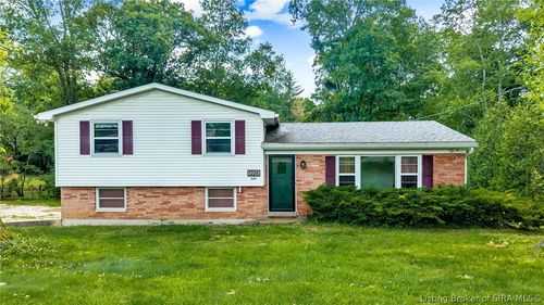 1228 Westwood Ln, New Albany, IN, 47150-5512 | Card Image