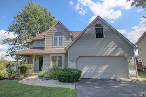 6131 Versailles Rd, Lake View, NY, 14085-9409 | Card Image