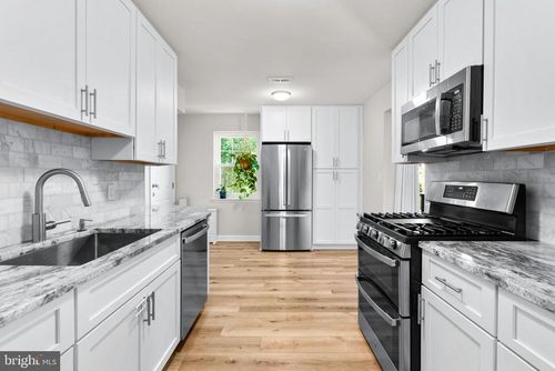 apt-202-882 College Pkwy, ROCKVILLE, MD, 20850-1954 | Card Image