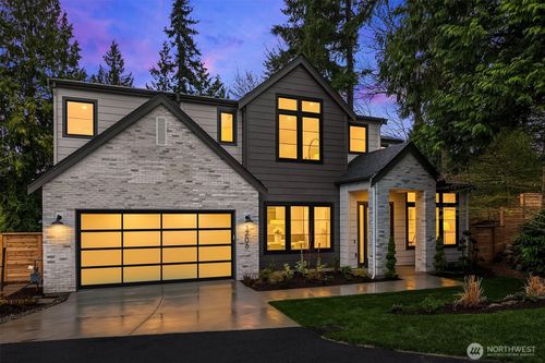 1706 111th Ave Ne, Bellevue, WA, 98004-3728 | Card Image