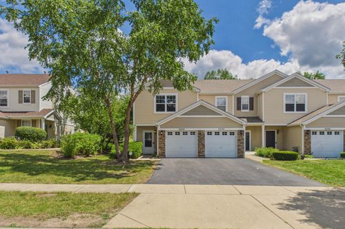 2254 Flagstone Ln, Carpentersville, IL, 60110-1266 | Card Image