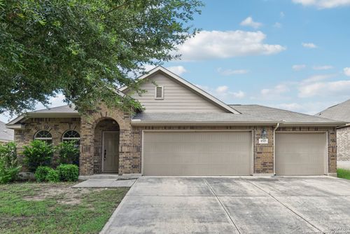 8515 Fess Parker Dr, San Antonio, TX, 78254-1861 | Card Image