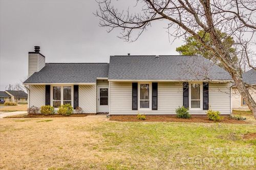 10932 Copper Field Dr, Pineville, NC, 28134-6504 | Card Image
