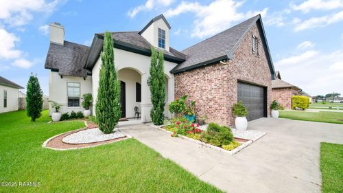 204 Sleepy Brook Rd, Lafayette, LA, 70508-1854 | Card Image