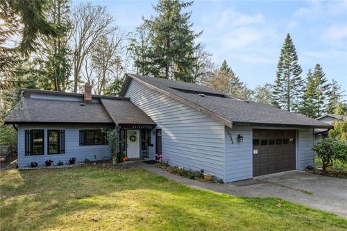 1514 Stag Rd, Campbell River, BC, V9W6E4 | Card Image