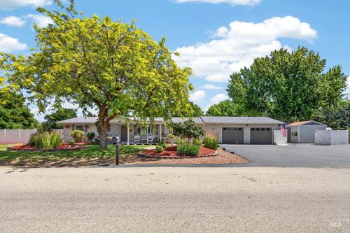 3060 Model Farm Dr, Meridian, ID, 83642 | Card Image
