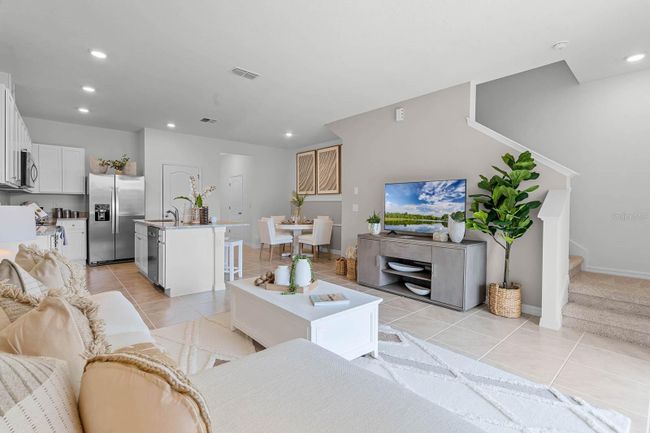 1037 Lido Dr, Townhouse with 3 bedrooms, 3 bathrooms and null parking in HOWEY IN THE HILLS FL | Image 11