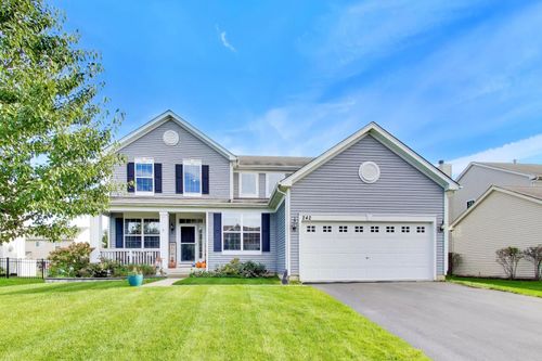 242 Bedford Ln, Volo, IL, 60073-8171 | Card Image