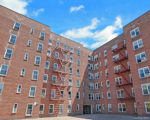 5j-1 Hawley Ter, Yonkers, NY, 10701-1244 | Card Image