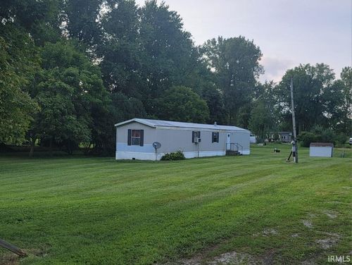 2598 E Eldridge St, Star City, IN, 46985-9202 | Card Image