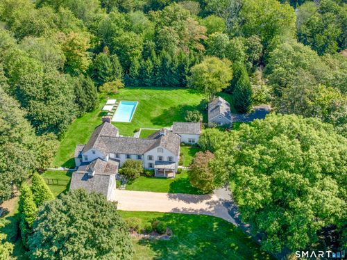 366 Hollow Tree Ridge Rd, Darien, CT, 06820-3218 | Card Image