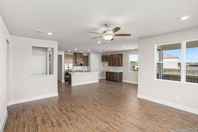 7317 Walkers Loop, House other with 4 bedrooms, 3 bathrooms and null parking in Live Oak TX | Image 11