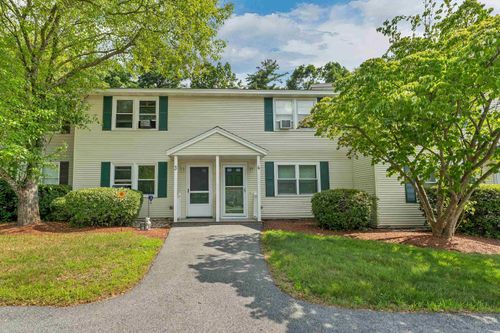 3-1035 S Mammoth Rd, Manchester, NH, 03109-5104 | Card Image