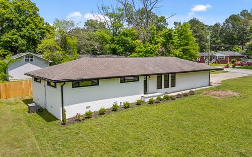 47 Elaine Cir, Fort Oglethorpe, GA, 30742-3860 | Card Image