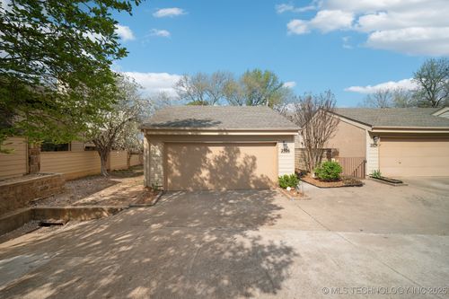 38-2936 84th St, Tulsa, OK, 74137-1406 | Card Image