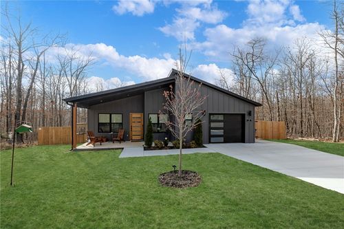 22 Wigtown Ln, Bella Vista, AR, 72715-4002 | Card Image