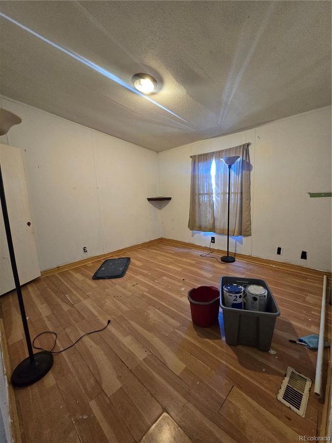 6500 88 Th Ave, Home with 3 bedrooms, 2 bathrooms and 2 parking in Henderson CO | Image 10