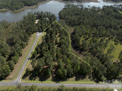 31-0 Bailey Pointe Dr, Belhaven, NC, 27810 | Card Image