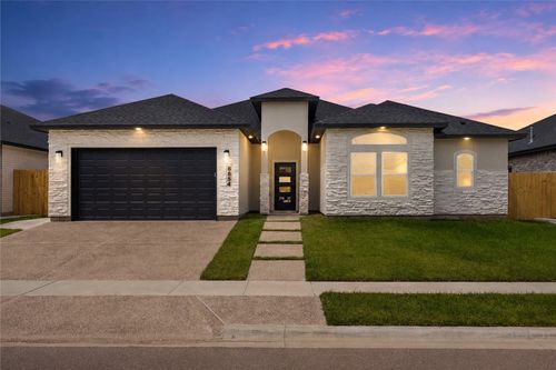 6854 La Salle Dr, Corpus Christi, TX, 78414-5995 | Card Image
