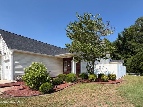 2059 Briarwood Dr, Kinston, NC, 28501-7262 | Card Image