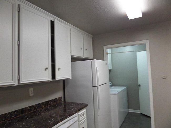 CD - 8915 Emnora Ln, Home with 3 bedrooms, 2 bathrooms and null parking in Houston TX | Image 7