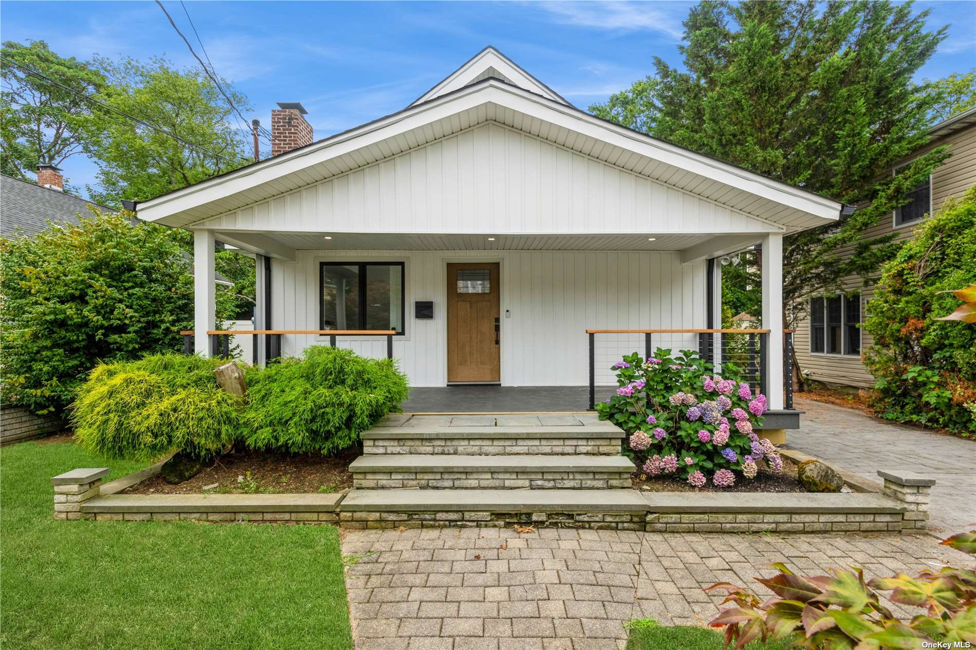 Frankel Ave, Freeport, NY 11520