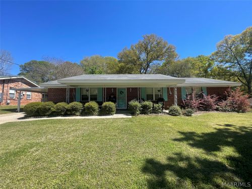133 Lawrence St, Prattville, AL, 36067-4413 | Card Image