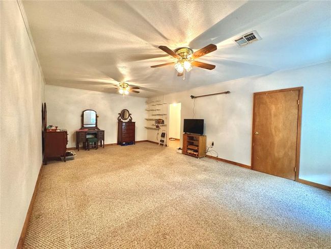 9417 Fm 770 N, House other with 4 bedrooms, 2 bathrooms and null parking in Hull TX | Image 13