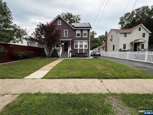 413 S Pine, Roselle, NJ, 07203 | Card Image