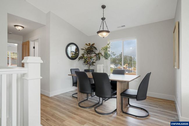 5666 Jeremy Valley Dr Se, House other with 5 bedrooms, 3 bathrooms and null parking in Salem OR | Image 23