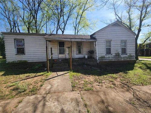 23 N Holbrook Street, Fort Scott, KS, 66701 | Card Image