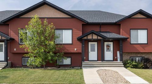 4324 Homestead Rd, Lacombe, AB, T4L0J3 | Card Image