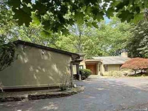 200 Judson Ave, Dobbs Ferry, NY, 10522-3028 | Card Image