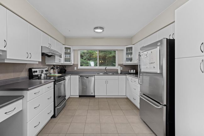 905 Greenwood Rd, House other with 4 bedrooms, 3 bathrooms and 4 parking in West Vancouver BC | Image 15