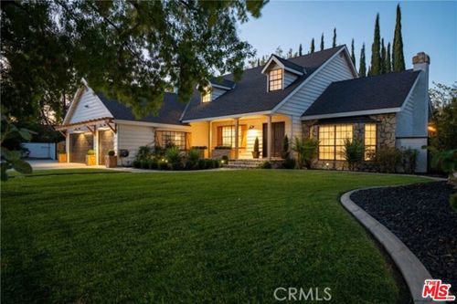 2729 Parton Cir, Lancaster, CA, 93536 | Card Image
