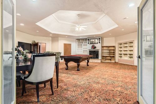 200 Woodlands Dr, Bastrop, TX, 78602-3180 | Card Image