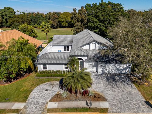 15221 N Laurel Ln N, Pembroke Pines, FL, 33027 | Card Image