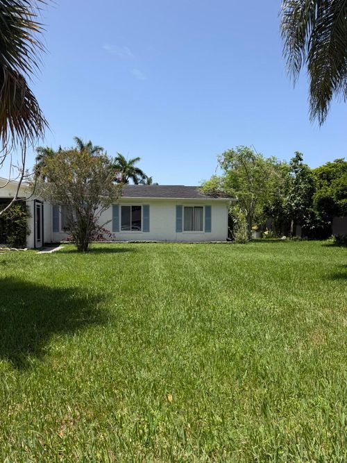 3079 Indian Trl, Lake Worth, FL, 33462-3747 | Card Image