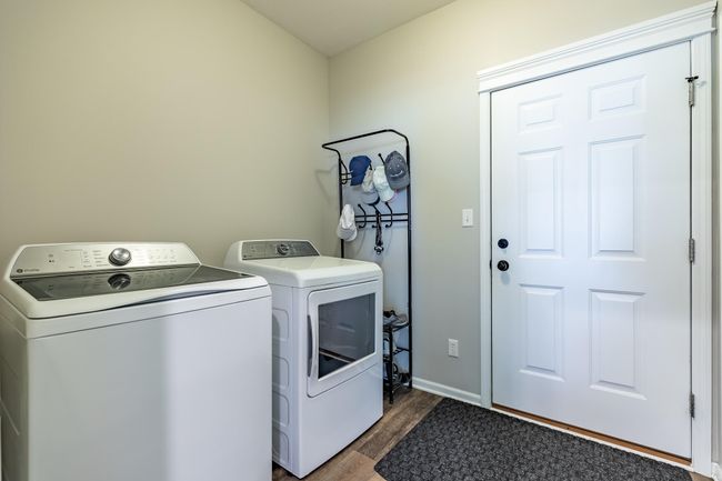 1633 Gustafson Ave-42 | Image 22