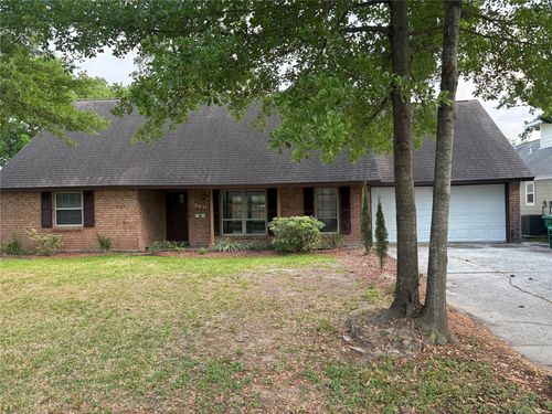 10031 Warwana Rd, Houston, TX, 77080-7018 | Card Image